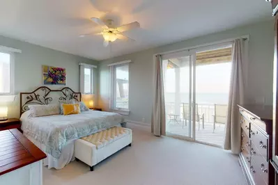 Top Floor owners suite has fantastic ocean views with a large deck.
