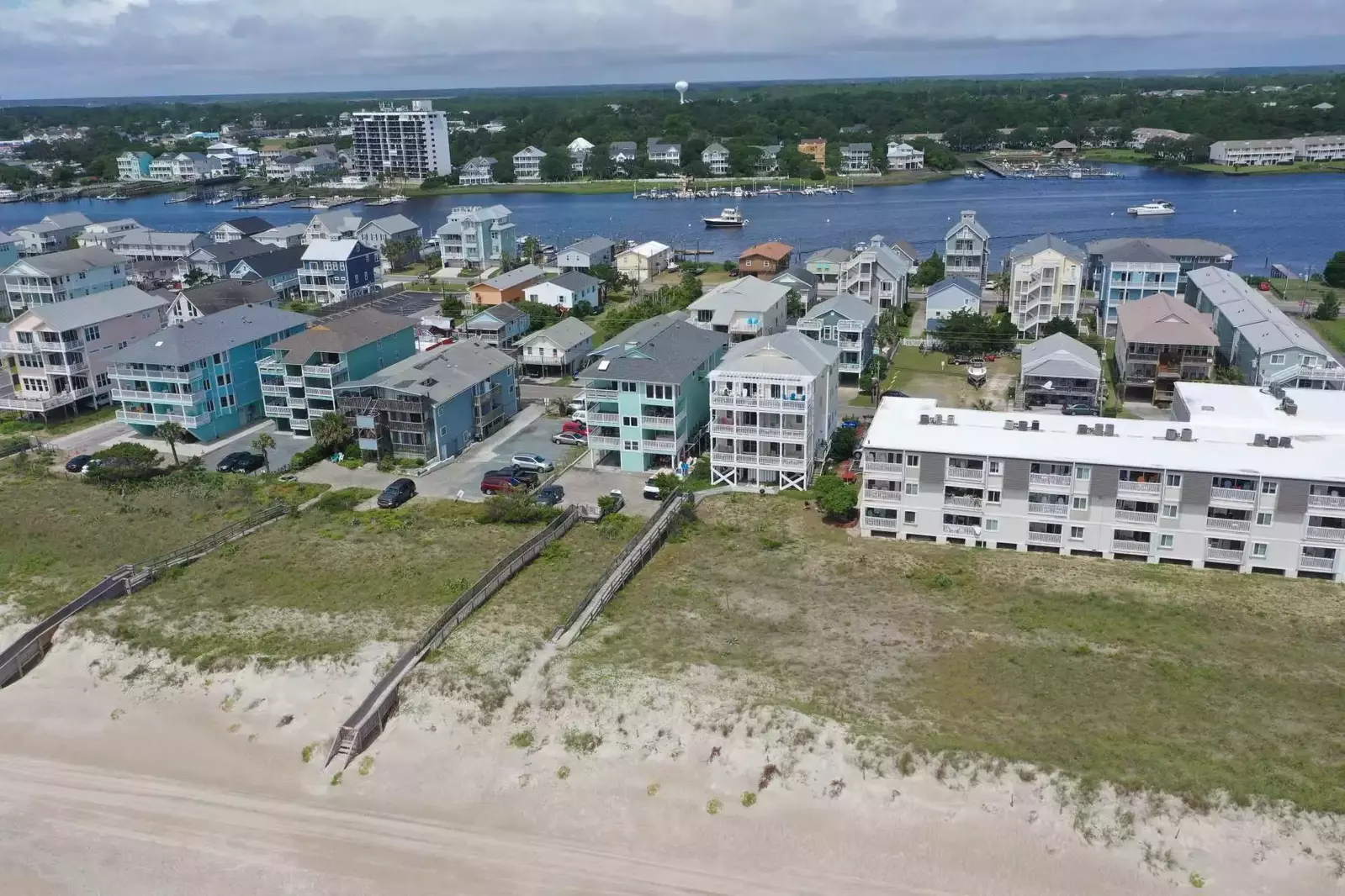 Located on the quiet North End of Carolina Beach