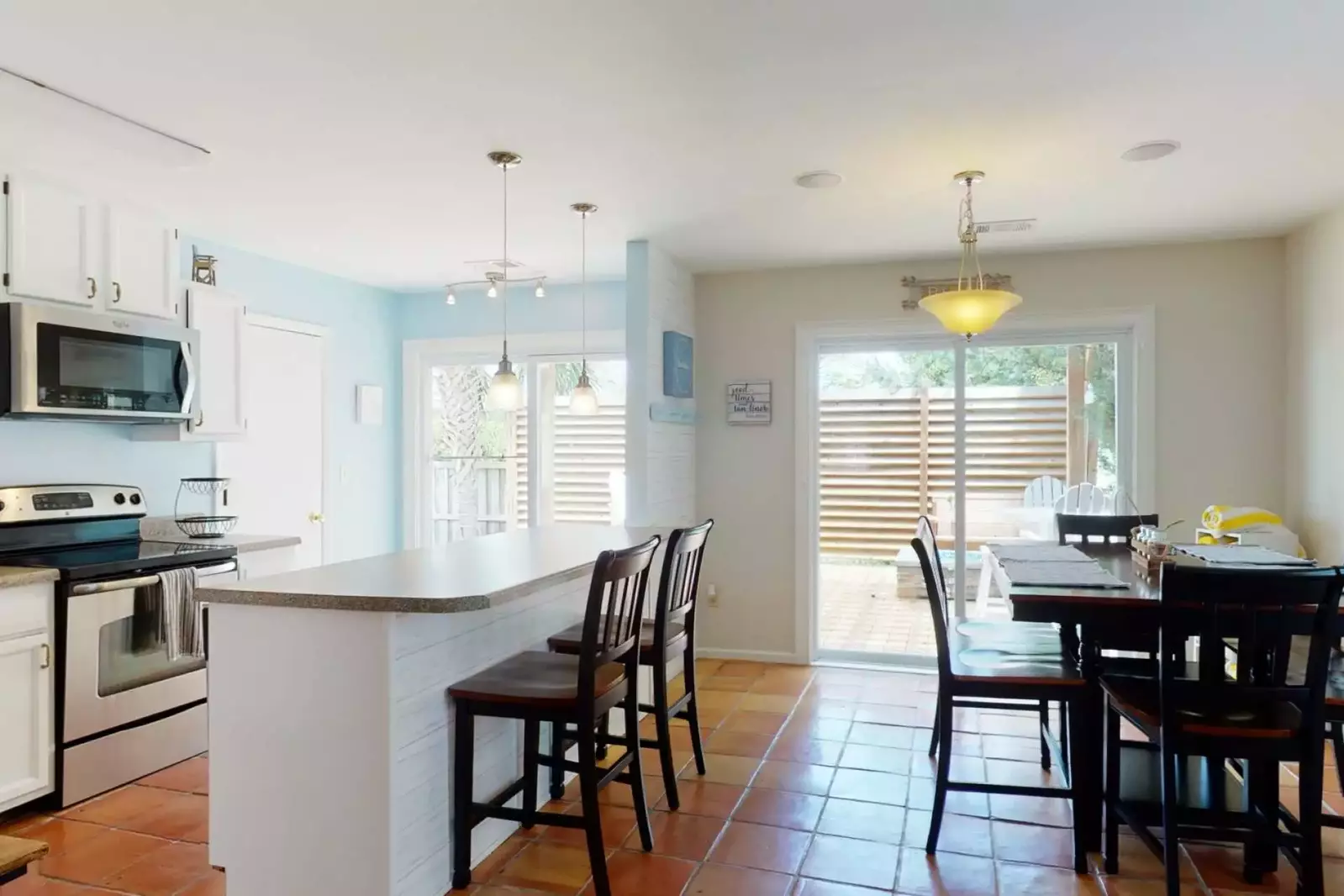The breakfast bar is a great place to have coffee and discuss the beach plans for the day