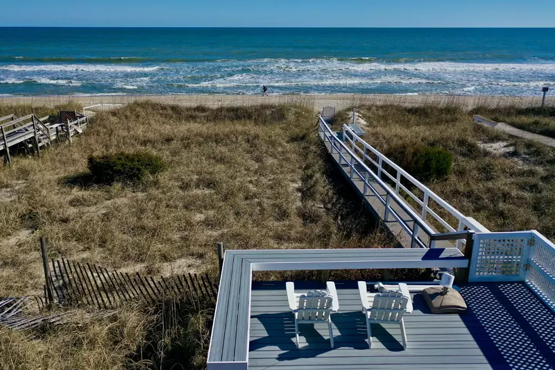 Relax on the beach walkway deck