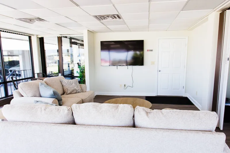 Cabana Clubhouse TV and Sitting Area