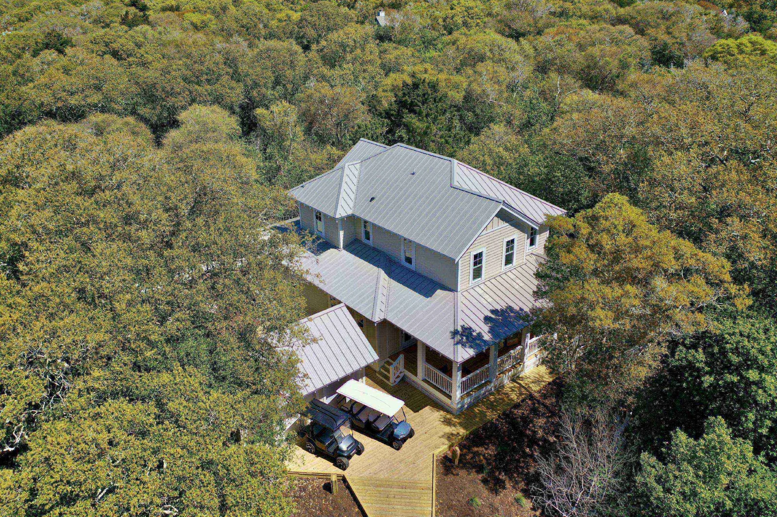 Beneath the Oaks is tucked in to the highly sought after Cape Fear Station area of BHI