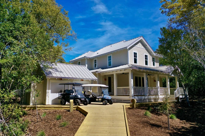 You won't want to leave this beautiful new house