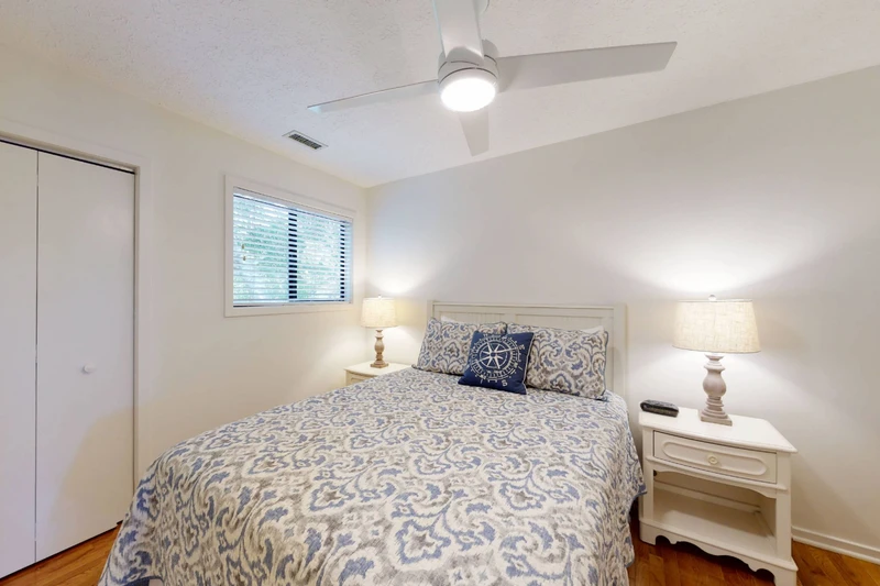 Second bedroom