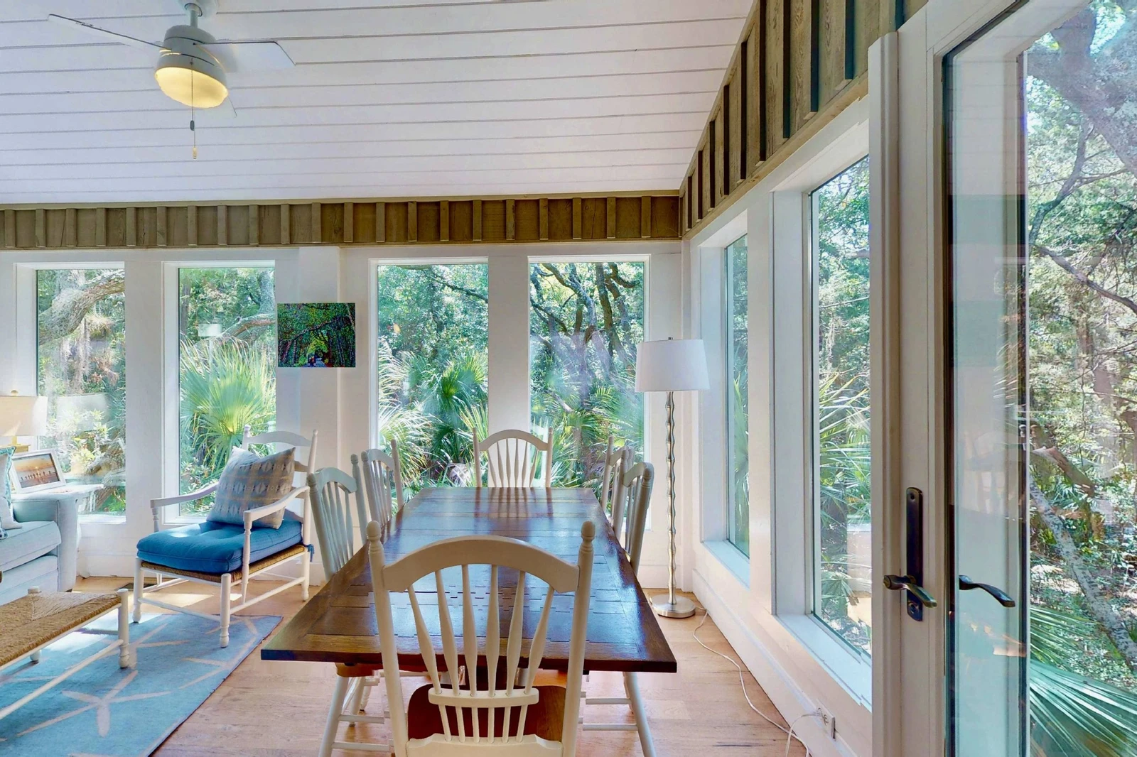 A large dining table is great for family meals