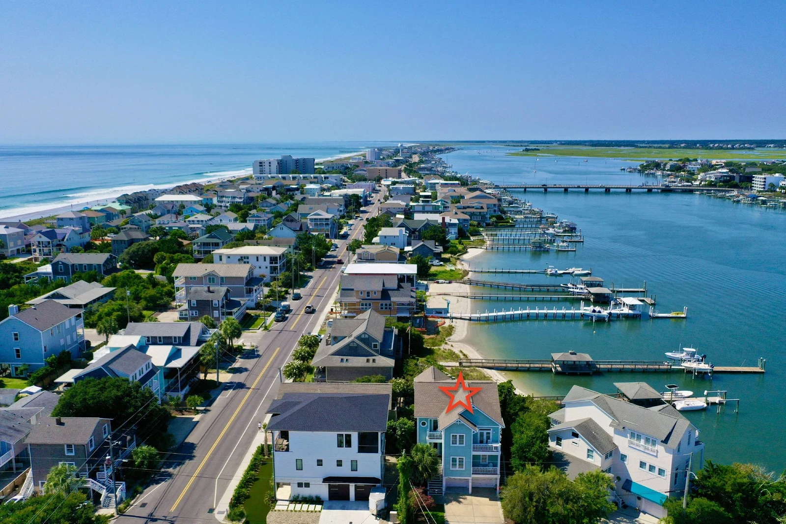 Sounds of Summer is located on the Intracoastal in WB